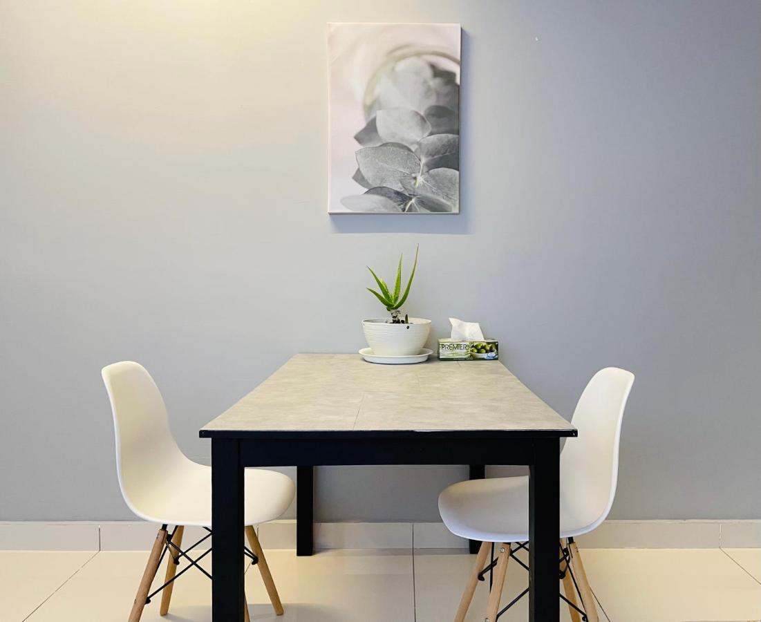 Minimalist Loft2 Decentrum Wifinetflix Kajang Esterno foto
